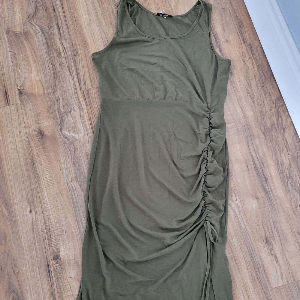 Sucrefas "New" Ladies Army Green Sleeveless Bodycon Dress, Size US 14 (XL)